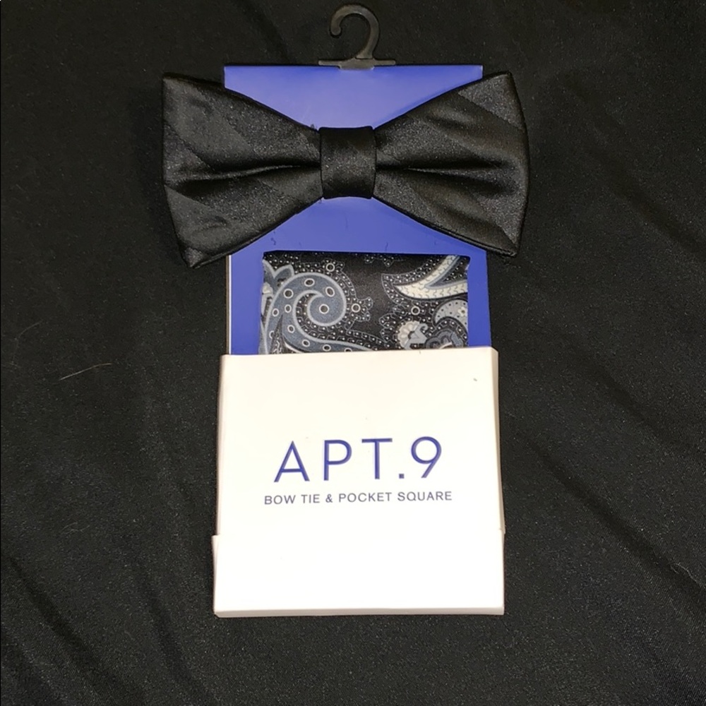 Bowtie with Pocketsquare